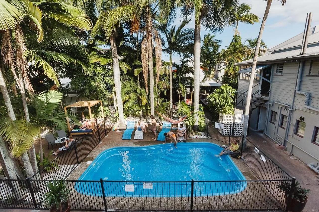 Mad Monkey Central Cairns 0*,